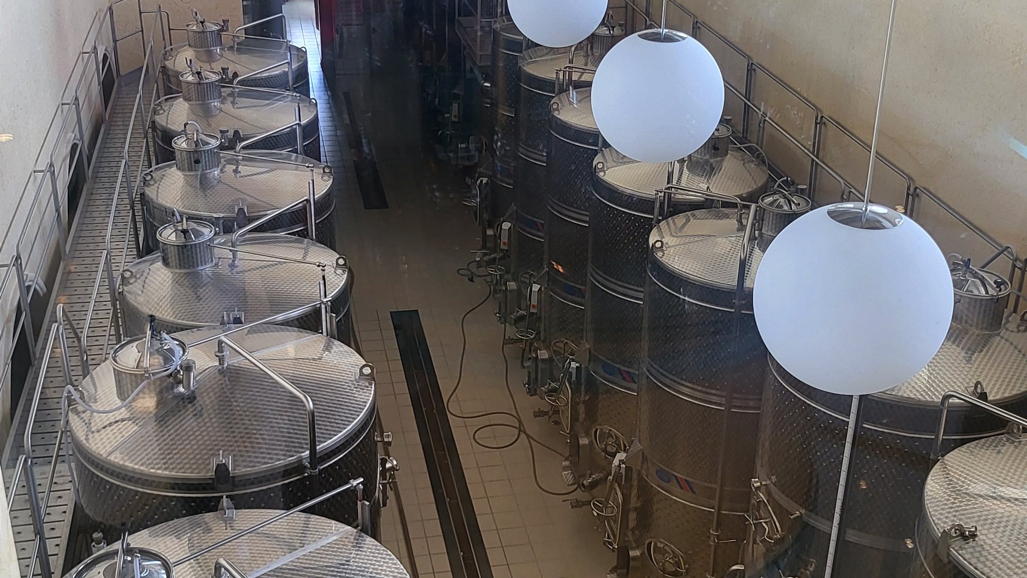 Stainless steel, harvest season